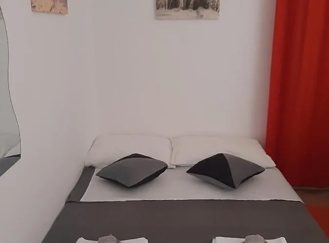 Enis 아파트 바르바리가