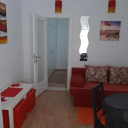 Enis Appartement *